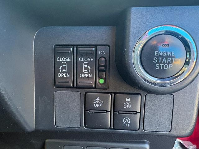 タンク カスタムＧ　Ｓ　両側パワースライドドア　純正ナビゲーション　バックカメラ　クルーズコントロール　衝突軽減ブレーキ　ＬＥＤヘッドライト（3枚目）