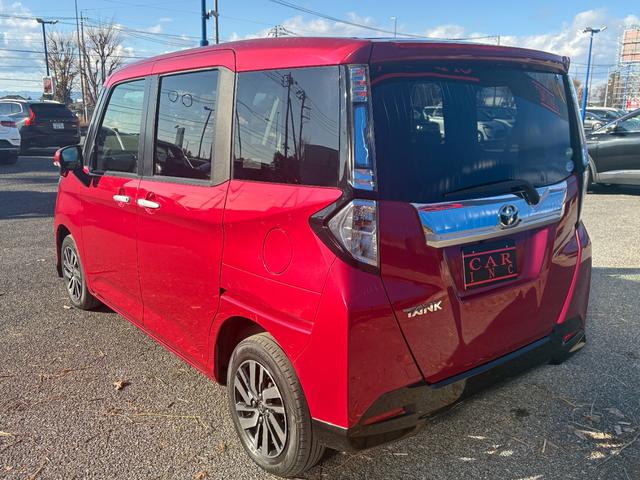 タンク カスタムＧ　Ｓ　両側パワースライドドア　純正ナビゲーション　バックカメラ　クルーズコントロール　衝突軽減ブレーキ　ＬＥＤヘッドライト（12枚目）