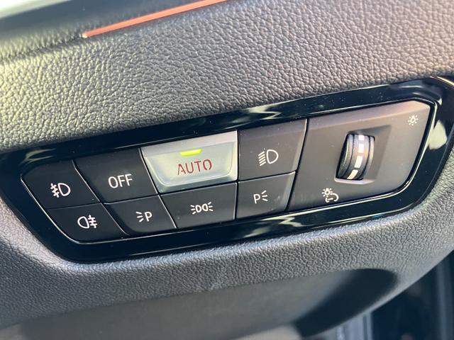 レヴォーグ １．６ＳＴＩスポーツアイサイト　サンルーフ　純正ナビ　Ｂｌｕｅｔｏｏｔｈ　フルセグ　バック、サイドカメラ　ＥＴＣ　レザーシート　シートヒーター　アダプティブクルーズコントロール　ＳＴＩエアロ　パワーシート　アイドリングストップ（2枚目）