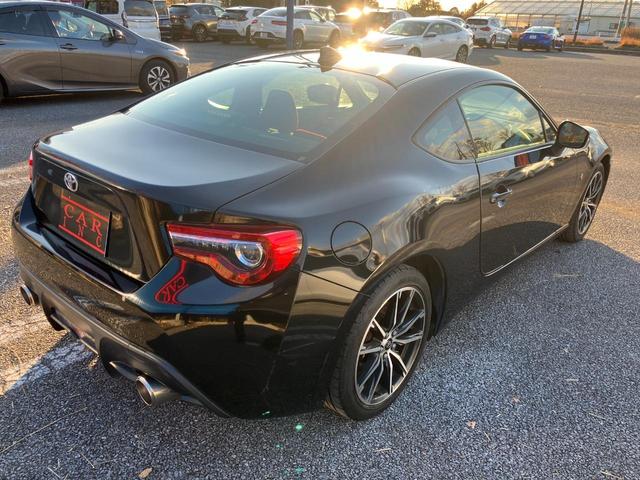 ８６ ＧＴ　純正ナビ　Ｂｌｕｅｔｏｏｔｈ　フルセグ　バックカメラ　１７インチＡＷ　クルーズコントロール　ＨＩＤヘッドライト　スマートキー　プッシュスタート　ＥＴＣ（13枚目）