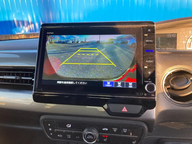 Ｎ－ＢＯＸカスタム Ｌターボ　スタイル＋ブラック　ホンダセンシング　両側パワースライドドア　純正ナビ　バックカメラ　シートヒーター　アダプティブクルーズコントロール　コーナーセンサー　レーンキープ　ＬＥＤヘッドライト　オートハイビーム　パドルシフト（4枚目）