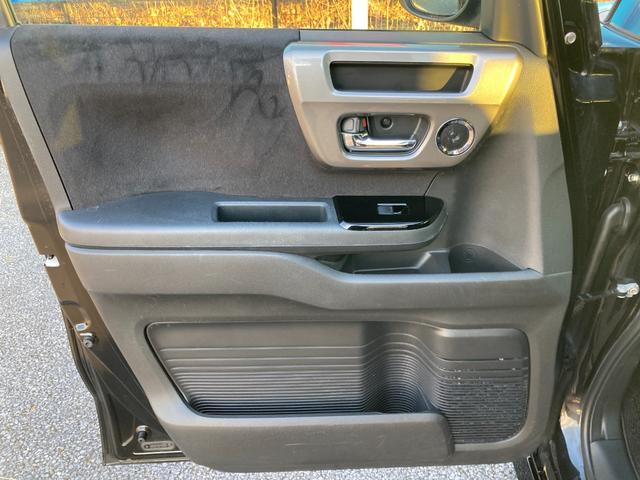 Ｎ－ＢＯＸカスタム Ｌターボ　スタイル＋ブラック　ホンダセンシング　両側パワースライドドア　純正ナビ　バックカメラ　シートヒーター　アダプティブクルーズコントロール　コーナーセンサー　レーンキープ　ＬＥＤヘッドライト　オートハイビーム　パドルシフト（21枚目）