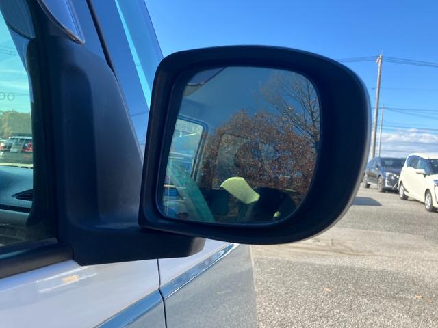 ムーヴキャンバス ストライプスＧターボ　両側パワースライドドア　クリアランスソナー　アクティブクルーズコントロール　アイドリングストップ　フルセグ　衝突軽減ブレーキ　プッシュスタート　スマートキー　バックカメラ　シートヒーター（48枚目）