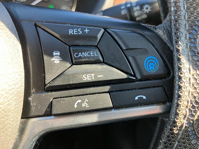 キックス Ｘ　ツートーンインテリアエディション　ワンオーナー　プロパイロット　純正ＳＤナビ　アラウンドビューモニター　デジタルインナーミラー　クリアランスソナー　茶革シート　シートヒーター　ステアリングヒーター　ビルトインＥＴＣ　ＬＥＤライト（5枚目）