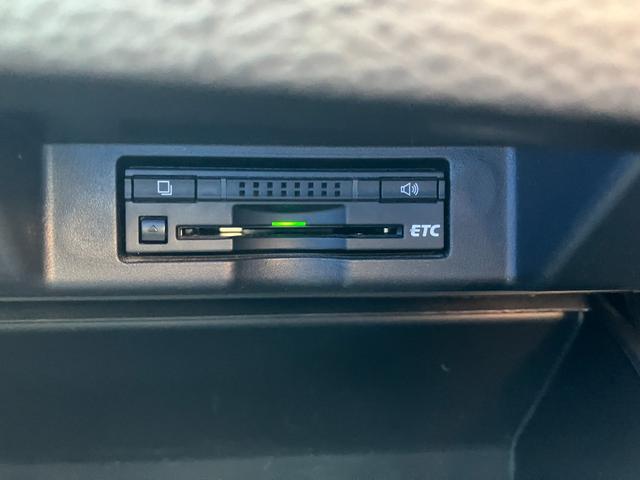 ハリアー プレミアム　ワンオーナー　アルパインナビ　Ｂｌｕｅｔｏｏｔｈ　フルセグＴＶ　バックカメラ　ハーフレザーシート　パワーシート　衝突被害軽減ブレーキ　レーンアシスト　オートクルーズコントロール　パワーバックドア（46枚目）