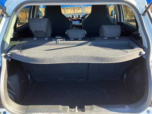 スイフトスポーツ ベースグレード　６ＭＴ　社外ナビ　Ｂｌｕｅｔｏｏｔｈオーディオ　フルセグＴＶ　ステアリングスイッチ　ＬＥＤヘッドライト　前席シートヒーター　ＥＴＣ　スマートキー　プッシュスタート　純正１７ＡＷ（26枚目）