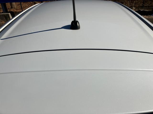 スイフトスポーツ ベースグレード　６ＭＴ　社外ナビ　Ｂｌｕｅｔｏｏｔｈオーディオ　フルセグＴＶ　ステアリングスイッチ　ＬＥＤヘッドライト　前席シートヒーター　ＥＴＣ　スマートキー　プッシュスタート　純正１７ＡＷ（64枚目）