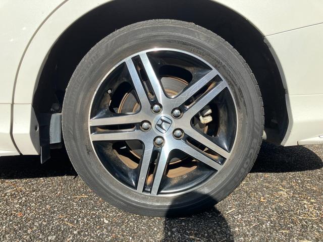 オデッセイ アブソルート・２０ｔｈアニバーサリー　両側パワースライドドア　パドルシフト　デジタルインナーミラー　純正ナビ　Ｂｌｕｅｔｏｏｔｈオーディオ　フルセグＴＶ　ステアリングスイッチ　バックカメラ　クリアランスソナー　ＥＴＣ（64枚目）