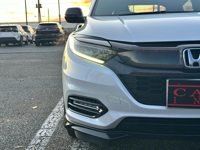 ヴェゼル ハイブリッドRS 純正SDナビ Bluetoothオーディオ フルセグTV ステアリングスイッチ バックカメラ アダプティブクルーズコントロール 革シート LEDヘッドライト 前席シートヒーター ETC パドルシフト(41枚目)