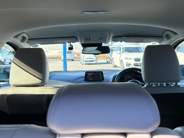 アクセラスポーツ １５ＸＤ　Ｌパッケージ　ヘッドアップディスプレイ　革シート　全方位カメラ　クリアランスソナー　ブラインドスポット　パドルシフト　バックカメラ　パドルシフト　シートヒーター　純正ドラレコ　アイドリングストップ　純正ナビ（35枚目）