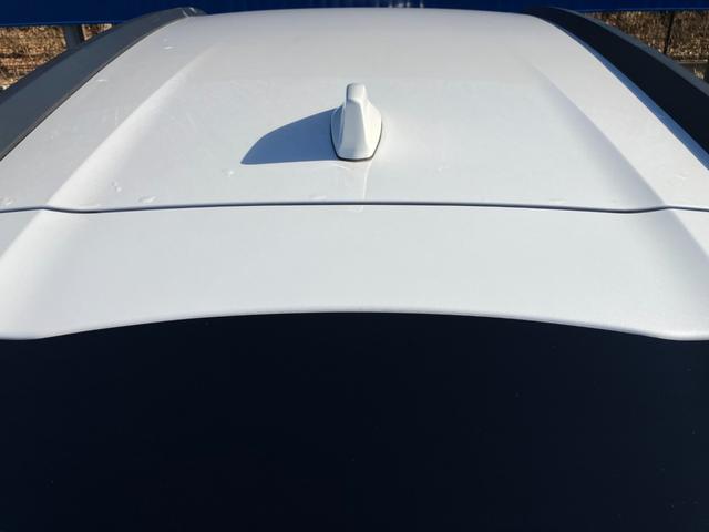 ノート オーテック　クロスオーバー　クリアランスソナー　ブラインドスポット　ＬＥＤヘッドライト　オートハイビーム　ハーフレザーシート　純正ＳＤナビ　フルセグＴＶ　Ｂｌｕｅｔｏｏｔｈオーディオ　全方位カメラ　ステアリングスイッチ　ＥＴＣ（62枚目）