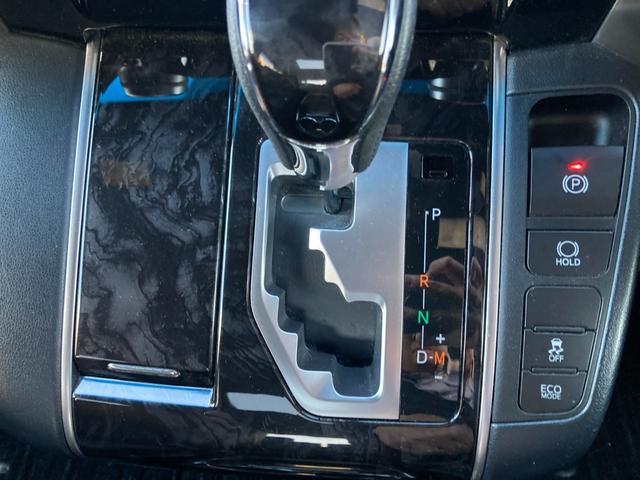 アルファード ２．５Ｓ　タイプゴールド　ワンオーナー　サンルーフ　後席モニター　ディスプレイオーディオ　ＣＤ／ＤＶＤデッキ　フルセグＴＶ　バックカメラ　３眼ＬＥＤヘッドライト　両側電動スライドドア　電動リアゲート　ＥＴＣ　ハーフレザーシート（43枚目）