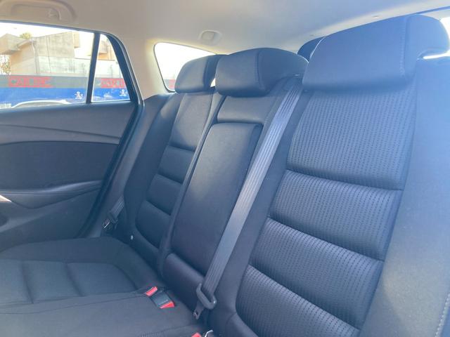 アテンザワゴン ＸＤ　プロアクティブ　クリアランスソナー　ブラインドスポット　バックカメラ　ヘッドアップディスプレイ　シートヒーター　アイドリングストップ　純正ナビ　フルセグ　Ｂｌｕｅｔｏｏｔｈ　ＵＳＢ　ステアリングリモコン　ＥＴＣ（26枚目）