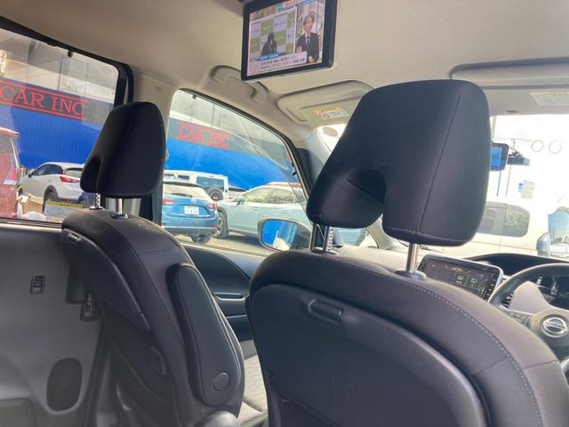 セレナ ｅ－パワー　ハイウェイスターＶ　両側パワースライドドア　全方位カメラ　パーキングアシスト　クリアランスソナー　バックカメラ　フルセグ　ブラインドスポット　オートハイビーム　アイドリングストップ　純正ナビ　Ｂｌｕｅｔｏｏｔｈ　ＥＴＣ（28枚目）