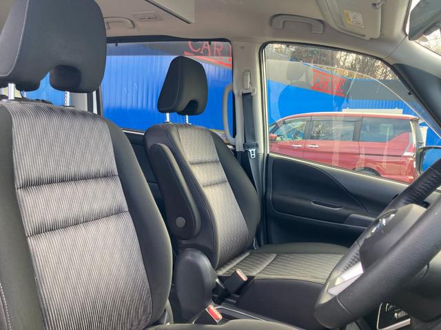 セレナ ｅ－パワー　ハイウェイスターＶ　両側パワースライドドア　全方位カメラ　パーキングアシスト　クリアランスソナー　バックカメラ　フルセグ　ブラインドスポット　オートハイビーム　アイドリングストップ　純正ナビ　Ｂｌｕｅｔｏｏｔｈ　ＥＴＣ（33枚目）