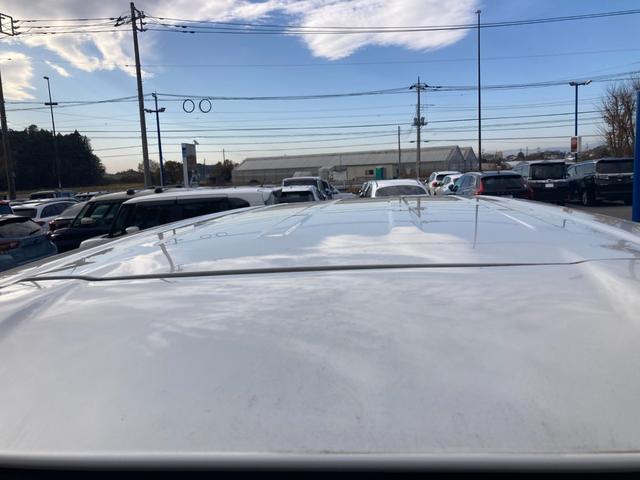 セレナ ｅ－パワー　ハイウェイスターＶ　両側パワースライドドア　全方位カメラ　パーキングアシスト　クリアランスソナー　バックカメラ　フルセグ　ブラインドスポット　オートハイビーム　アイドリングストップ　純正ナビ　Ｂｌｕｅｔｏｏｔｈ　ＥＴＣ（62枚目）