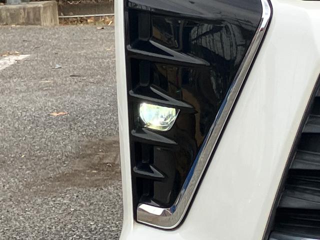 ヴォクシー ＺＳ　両側パワスラ　純正ナビ　Ｂｌｕｅｔｏｏｔｈ　フルセグ　バックカメラ　衝突被害軽減ブレーキ　レーンキープアシスト　アイドリングストップ　アダプティブクルーズ　ビルトインＥＴＣ（40枚目）