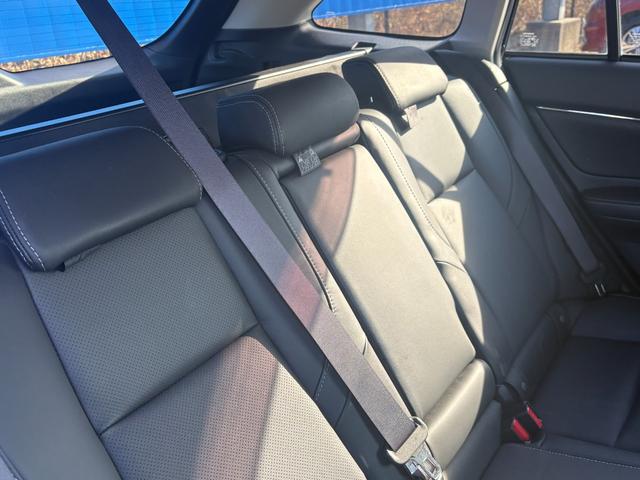 レヴォーグ 1.6GTアイサイト 4WD 社外SDナビ Bluetoothオーディオ フルセグTV バックカメラ ステアリングスイッチ 衝突被害軽減ブレーキ レーンアシスト アクティブクルーズコントロール クリアランスソナー ETC(33枚目)