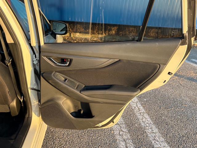 インプレッサスポーツ ２．０ｉ－Ｓアイサイト　４ＷＤ　純正ＳＤナビ　Ｂｌｕｅｔｏｏｔｈオーディオ　フルセグＴＶ　バックカメラ　ステアリングスイッチ　アクティブクルーズコントロール　クリアランスソナー　ブラインドスポット　ＬＥＤヘッドライト　ＥＴＣ（20枚目）