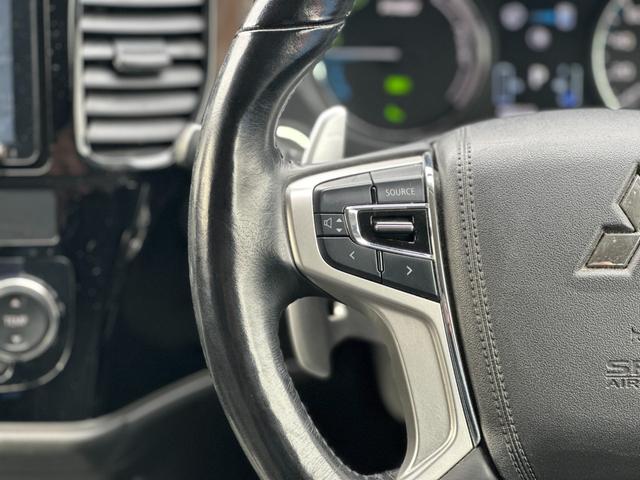 アウトランダーＰＨＥＶ Ｇセーフティパッケージ　ワンオーナー　４ＷＤ　サンルーフ　ブラインドスポット　純正ＳＤナビ　Ｂｌｕｅｔｏｏｔｈオーディオ　フルセグＴＶ　ステアリングスイッチ　ハーフレザーシート　前席シートヒーター　パワーシート　ＥＴＣ（37枚目）