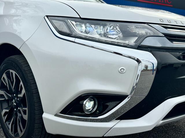 アウトランダーＰＨＥＶ Ｇセーフティパッケージ　ワンオーナー　４ＷＤ　サンルーフ　ブラインドスポット　純正ＳＤナビ　Ｂｌｕｅｔｏｏｔｈオーディオ　フルセグＴＶ　ステアリングスイッチ　ハーフレザーシート　前席シートヒーター　パワーシート　ＥＴＣ（50枚目）