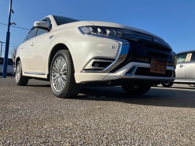アウトランダーPHEV Gリミテッドエディション 4WD 純正SDナビ ステアリングスイッチ バックカメラ パドルシフト アクティブクルーズコントロール ハンドルヒーター クリアランスソナー ハーフレザーシート 前席シートヒーター LEDヘッドライト(56枚目)