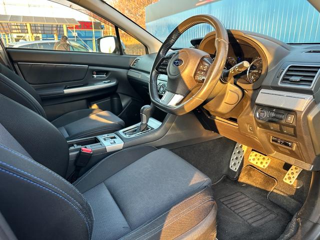 レヴォーグ １．６ＧＴ－Ｓアイサイト　４ＷＤ　パドルシフト　純正ＳＤナビ　ステアリングスイッチ　パーキングアシスト　アクティブクルーズコントロール　クリアランスソナー　バックカメラ　左サイドカメラ　衝突被害軽減ブレーキ　レーンアシスト（28枚目）