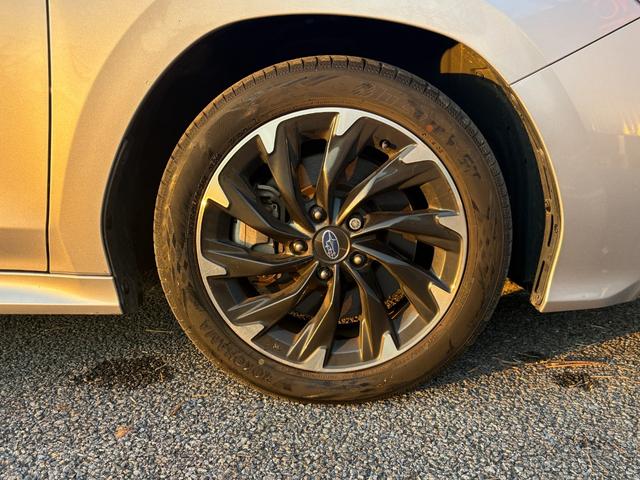 レヴォーグ ＧＴ　ＥＸ　４ＷＤ　パドルシフト　アクティブクルーズコントロール　純正メモリナビ　Ｂｌｕｅｔｏｏｔｈ接続　フルセグＴＶ　バックカメラ　左サイドカメラ　フロントカメラ　クリアランスソナー　ブラインドスポット　ＥＴＣ（45枚目）