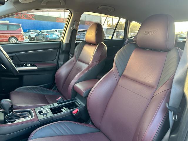 レヴォーグ １．６ＳＴＩスポーツアイサイト　４ＷＤ　純正ＳＤナビ　Ｂｌｕｅｔｏｏｔｈオーディオ　フルセグＴＶ　ステアリングスイッチ　バックカメラ　左サイドカメラ　アクティブクルーズコントロール　クリアランスソナー　ブラインドスポット　ＥＴＣ（19枚目）