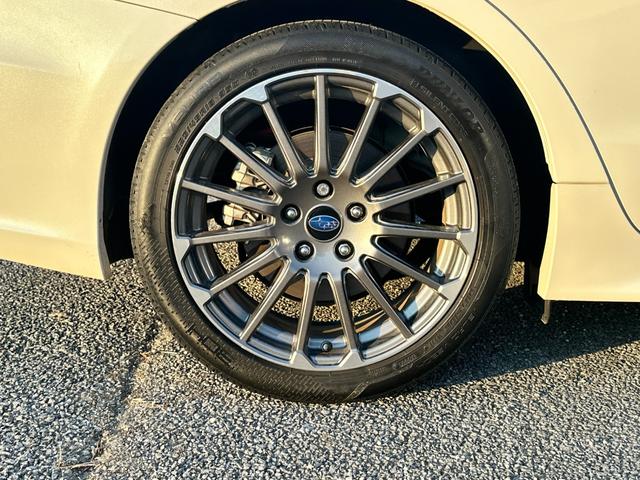 レヴォーグ １．６ＳＴＩスポーツアイサイト　４ＷＤ　純正ＳＤナビ　Ｂｌｕｅｔｏｏｔｈオーディオ　フルセグＴＶ　ステアリングスイッチ　バックカメラ　左サイドカメラ　アクティブクルーズコントロール　クリアランスソナー　ブラインドスポット　ＥＴＣ（52枚目）