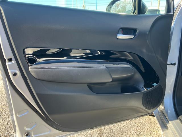 アクア Ｇ　純正メモリナビ　Ｂｌｕｅｔｏｏｔｈオーディオ　ステアリングスイッチ　バックカメラ　アクティブクルーズコントロール　クリアランスソナー　衝突被害軽減ブレーキ　オートハイビーム　ＬＥＤヘッドライト　ＥＴＣ（17枚目）