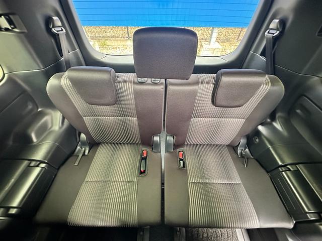 ヴォクシー ＺＳ　煌ＩＩ　両側パワースライドドア　フロントモデリスタエアロ　ＳＤナビ　Ｂｌｕｅｔｏｏｔｈオーディオ　フルセグＴＶ　ステアリングスイッチ　バックカメラ　フリップダウンモニター　パーキングアシスト　ＥＴＣ（21枚目）