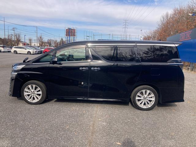 ヴェルファイア ２．５Ｚ　アルパイン後席モニター＆１０型ナビ　フルセグＴＶ　バックカメラ　両側電動スライドドア　レーダークルコン　レーンキープアシスト　ビルトインＥＴＣ　ＬＥＤヘッドライト　シートカバー　Ｂｌｕｅｔｏｏｔｈ（17枚目）