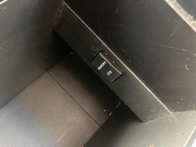 ヴェルファイア ２．５Ｚ　アルパイン後席モニター＆１０型ナビ　フルセグＴＶ　バックカメラ　両側電動スライドドア　レーダークルコン　レーンキープアシスト　ビルトインＥＴＣ　ＬＥＤヘッドライト　シートカバー　Ｂｌｕｅｔｏｏｔｈ（44枚目）