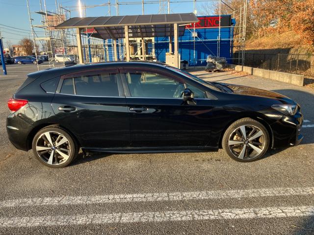 インプレッサスポーツ ２．０ｉ－Ｓアイサイト　ブラックレザーセレクション　４ＷＤ　純正ナビ　フルセグ　Ｂｌｕｅｔｏｏｔｈ　衝突軽減ブレーキ　レーンアシス　レーダークルーズコントロール　クリアランスソナー　シートヒーター　パワーシート（14枚目）