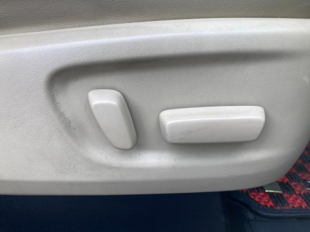 アルファード ２．５Ｇ　ＪＢＬサウンド　後席モニター　メーカーオプションナビ　フルセグ　バックカメラ　レーダークルコン　両側電動スライドドア　パーキングアシスト　電動リアゲート　ハーフレザー　メモリー付パワーシート　ＨＤＭＩ（37枚目）