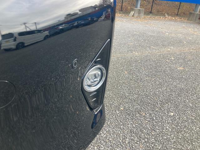 アルファード ２．５Ｇ　ＪＢＬサウンド　後席モニター　メーカーオプションナビ　フルセグ　バックカメラ　レーダークルコン　両側電動スライドドア　パーキングアシスト　電動リアゲート　ハーフレザー　メモリー付パワーシート　ＨＤＭＩ（54枚目）