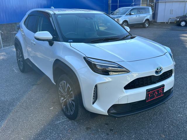 ヤリスクロス ハイブリッドＺ　純正ディスプレイオーディオ　Ｂｌｕｅｔｏｏｔｈオーディオ　フルセグＴＶ　アラウンドビューモニター　ステアリングスイッチ　アダプティブクルーズコントロール　衝突被害軽減ブレーキ　レーンアシスト　ＥＴＣ（12枚目）