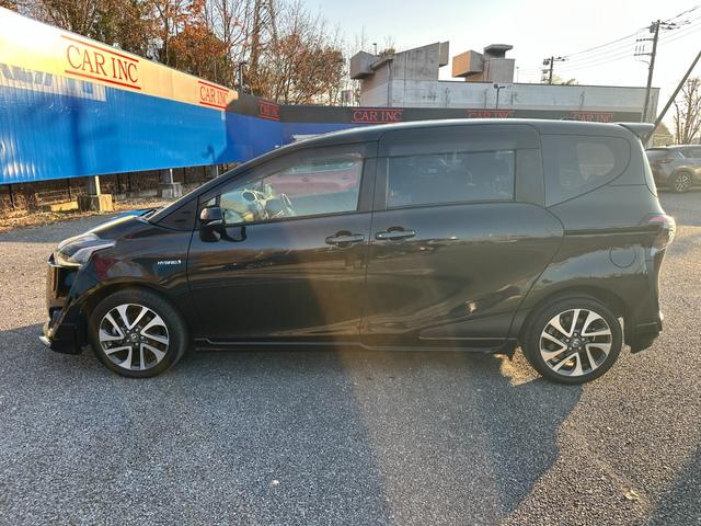 シエンタ ハイブリッドＧ　両側パワスラ　純正ＴＲＤフルエアロ　クリアランスソナー　社外ナビ　Ｂｌｕｅｔｏｏｔｈオーディオ　フルセグＴＶ　ステアリングスイッチ　レーンアシスト　ＥＴＣ　レーンキープアシスト　衝突被害軽減ブレーキ（19枚目）