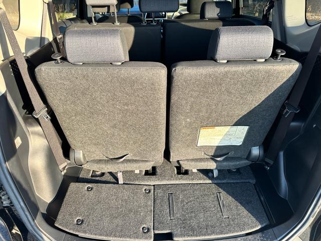 シエンタ ハイブリッドＧ　両側パワスラ　純正ＴＲＤフルエアロ　クリアランスソナー　社外ナビ　Ｂｌｕｅｔｏｏｔｈオーディオ　フルセグＴＶ　ステアリングスイッチ　レーンアシスト　ＥＴＣ　レーンキープアシスト　衝突被害軽減ブレーキ（26枚目）