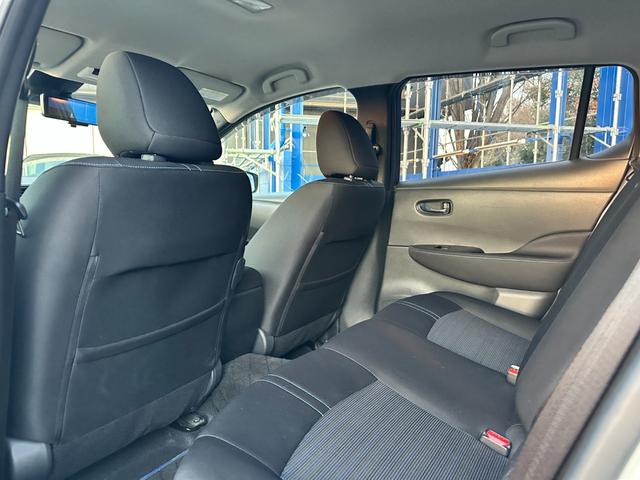 リーフ Ｇ　純正ナビ　Ｂｌｕｅｔｏｏｔｈオーディオ　フルセグＴＶ　アラウンドビューモニター　ヘッドアップディスプレイ　アダプティブクルーズコントロール　パーキングアシスト　クリアランスソナー　ブラインドスポット（25枚目）