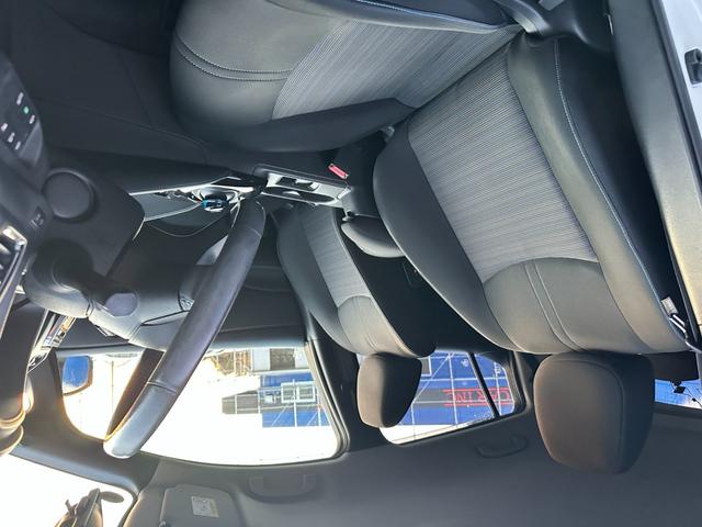 リーフ Ｇ　純正ナビ　Ｂｌｕｅｔｏｏｔｈオーディオ　フルセグＴＶ　アラウンドビューモニター　ヘッドアップディスプレイ　アダプティブクルーズコントロール　パーキングアシスト　クリアランスソナー　ブラインドスポット（33枚目）