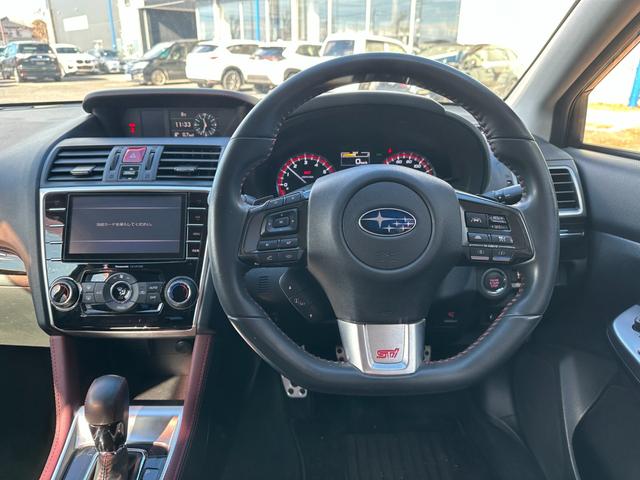 レヴォーグ １．６ＳＴＩスポーツアイサイト　４ＷＤ　純正ＳＤナビ　Ｂｌｕｅｔｏｏｔｈオーディオ　フルセグＴＶ　ステアリングスイッチ　アクティブクルーズコントロール　パーキングアシスト　クリアランスソナー　ブラインドスポット　本革シート（25枚目）