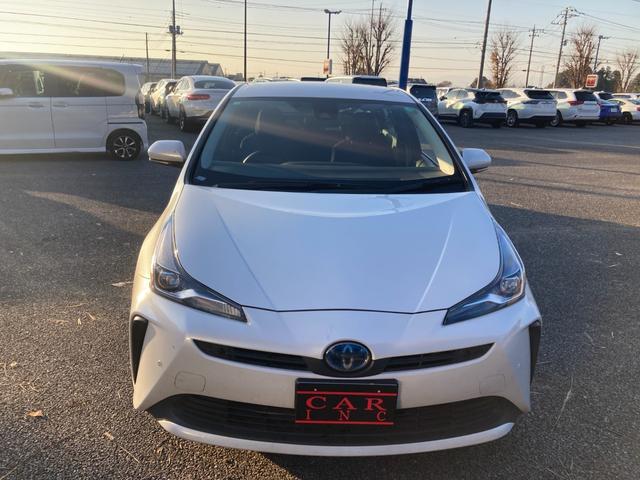 プリウス Ｓ　アクティブクルーズコントロール　レーンアシスト　パーキングアシスト　クリアランスソナー　純正ＳＤナビ　Ｂｌｕｅｔｏｏｔｈオーディオ　ワンセグＴＶ　　ステアリングスイッチ　バックカメラ　ＥＴＣ（10枚目）