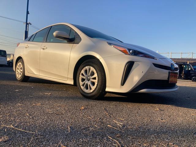 プリウス Ｓ　アクティブクルーズコントロール　レーンアシスト　パーキングアシスト　クリアランスソナー　純正ＳＤナビ　Ｂｌｕｅｔｏｏｔｈオーディオ　ワンセグＴＶ　　ステアリングスイッチ　バックカメラ　ＥＴＣ（52枚目）