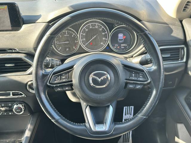 ＣＸ－５ ＸＤ　Ｌパッケージ　純正ナビ　フルセグ　Ｂｌｕｅｔｏｏｔｈ　バックカメラ　レーンアシスト　クリアランスソナー　レザーシート　シートヒーター　パワーバックドア　パワーシート　アイドリングストップ　ＬＥＤヘッドライト（3枚目）