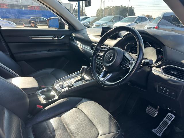ＣＸ－５ ＸＤ　Ｌパッケージ　純正ナビ　フルセグ　Ｂｌｕｅｔｏｏｔｈ　バックカメラ　レーンアシスト　クリアランスソナー　レザーシート　シートヒーター　パワーバックドア　パワーシート　アイドリングストップ　ＬＥＤヘッドライト（31枚目）