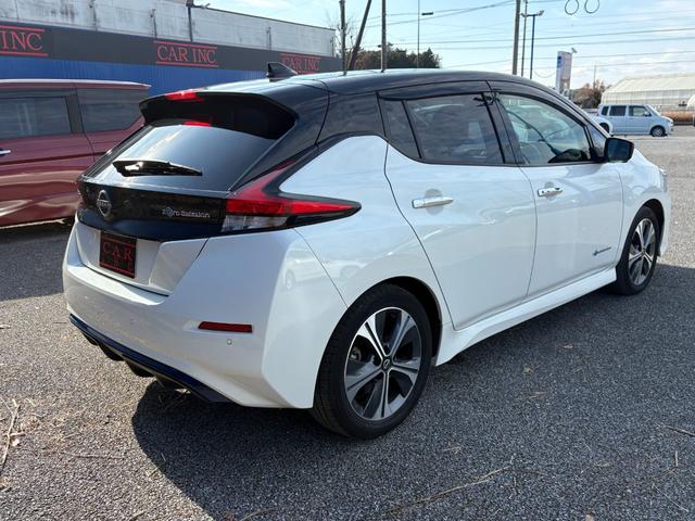 リーフ Ｘ　Ｖセレクション　ワンオーナー　プロパイロット　ＴＶキャンセラー　ＡｐｐｌｅＣａｒＰｌａｙ　アクティブクルーズコントロール　純正ナビ　Ｂｌｕｅｔｏｏｔｈオーディオ　フルセグＴＶ　アラウンドビューモニター　ＥＴＣ（11枚目）