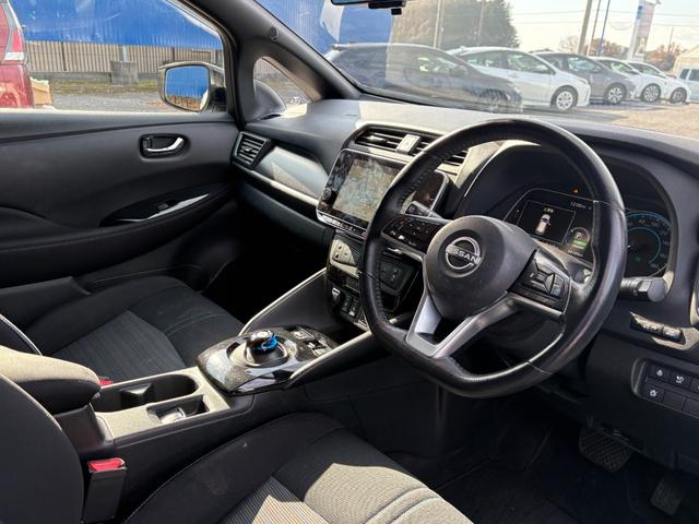 リーフ Ｘ　Ｖセレクション　ワンオーナー　プロパイロット　ＴＶキャンセラー　ＡｐｐｌｅＣａｒＰｌａｙ　アクティブクルーズコントロール　純正ナビ　Ｂｌｕｅｔｏｏｔｈオーディオ　フルセグＴＶ　アラウンドビューモニター　ＥＴＣ（27枚目）