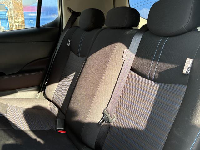 リーフ Ｘ　Ｖセレクション　ワンオーナー　プロパイロット　ＴＶキャンセラー　ＡｐｐｌｅＣａｒＰｌａｙ　アクティブクルーズコントロール　純正ナビ　Ｂｌｕｅｔｏｏｔｈオーディオ　フルセグＴＶ　アラウンドビューモニター　ＥＴＣ（36枚目）